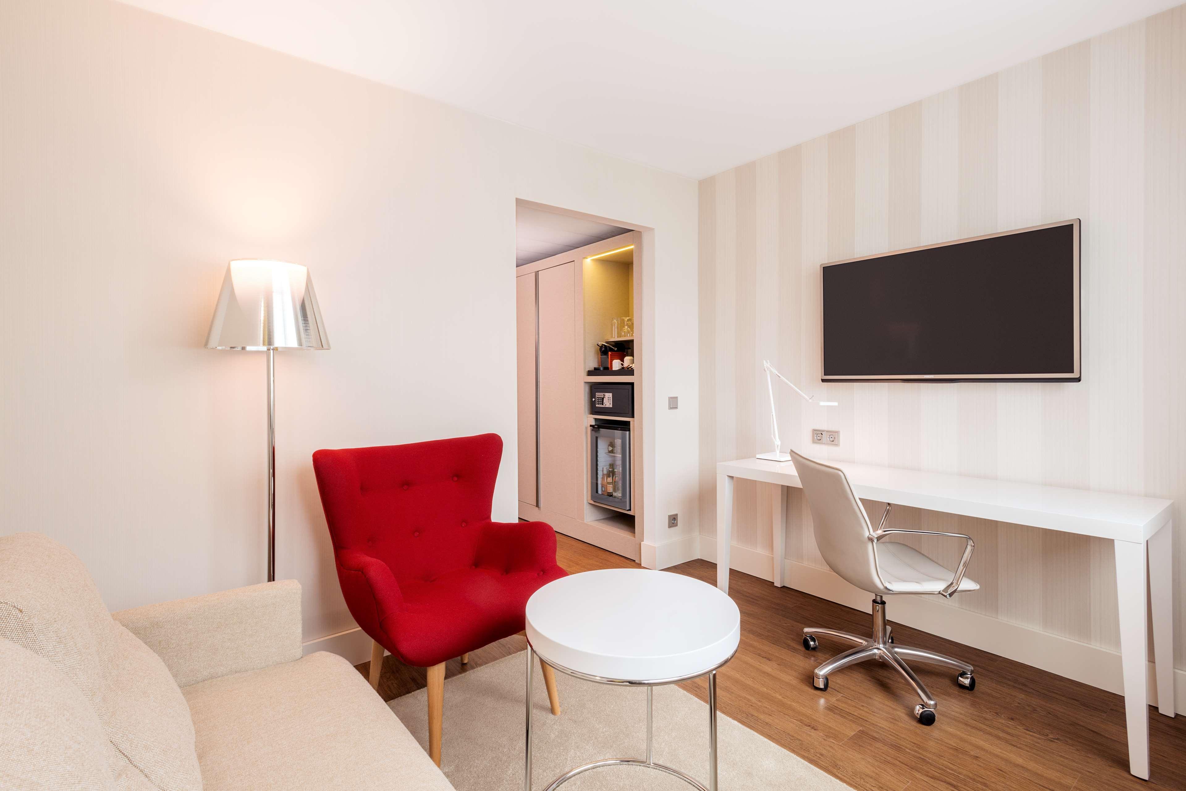 Hotel Avani Frankfurt - Previously Nh Collection Frankfurt Francoforte sul Meno